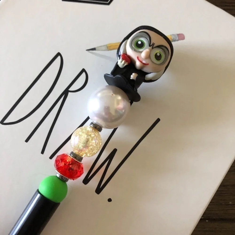 Disney Doorables: Snow White & the 7 dwarfs: Evil Queen Hag handmade beaded pen